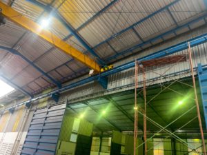 hoist crane untuk gudang dan logistik